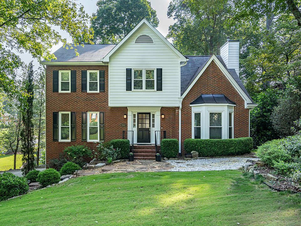 1st image of 3611 Robinson Walk Dr