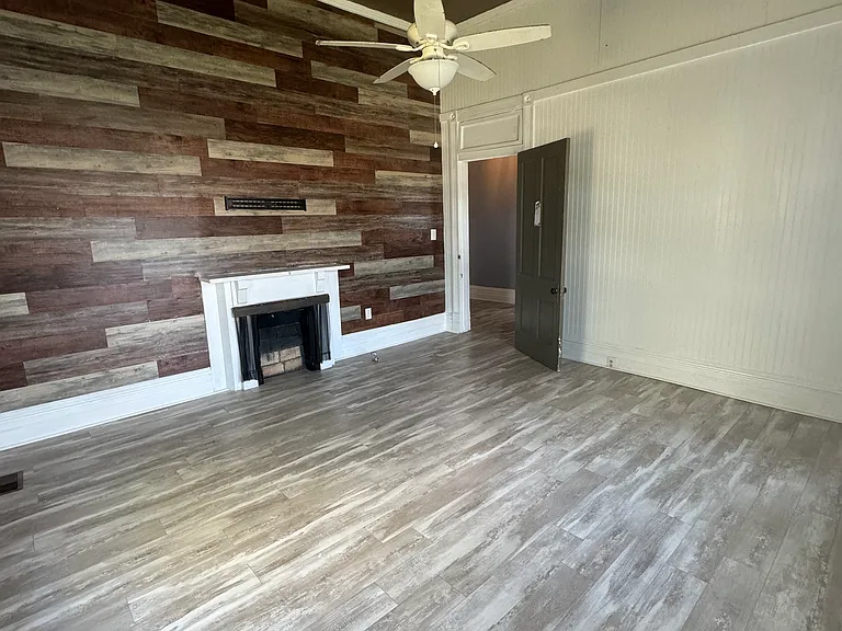 27 Ashland Ave — Photo 9