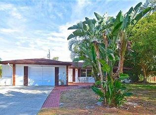 1423 Falcon Rd, Venice, FL 34293