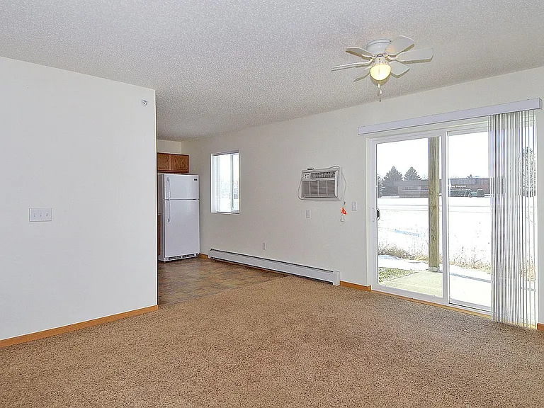 2300 Park Ave NW #103 — Photo 4