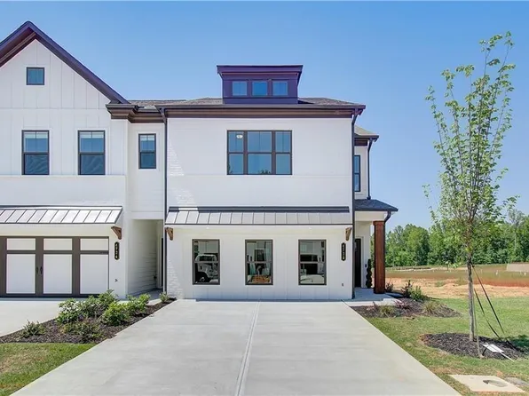 4745 Cypress Park Dr, Gainesville, GA 30504