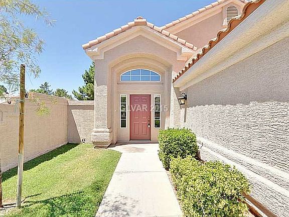 2nd image of 1433 Silk Tassel Dr