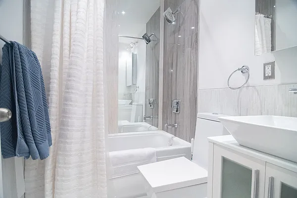 Rented by WAM Partners - William Moses Co. | media 50