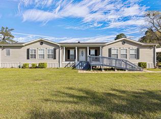 403 Holloway Ln, Big Sandy, TX 75755