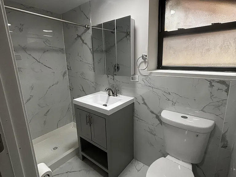 1328 W 18th Pl — Photo 7