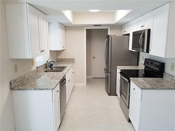 2nd image of 1120 Bay Vista Blvd