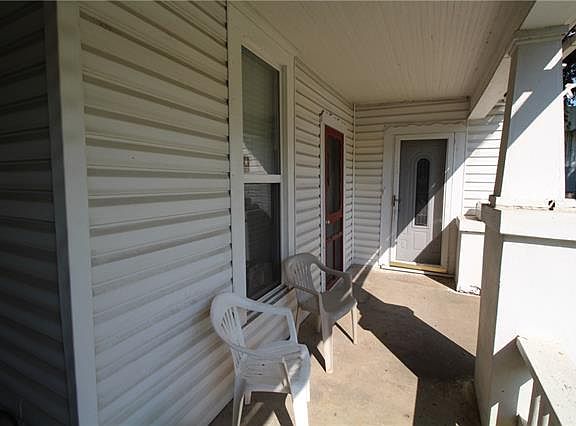2nd image of 101 N Washington St