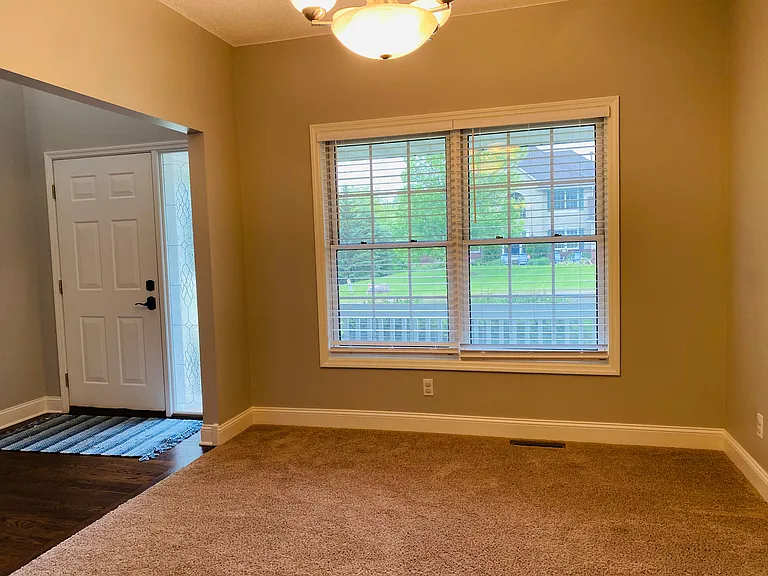 Formal Dining Room_06042021