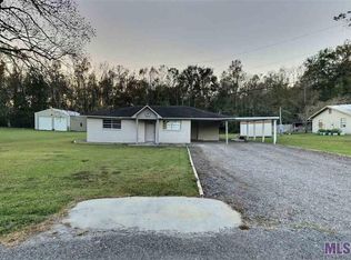 12101 Billingsley Rd, Saint Amant, LA 70774