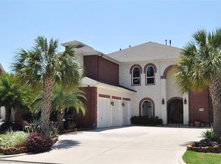 8810 Cross Country Dr, Humble, TX 77346