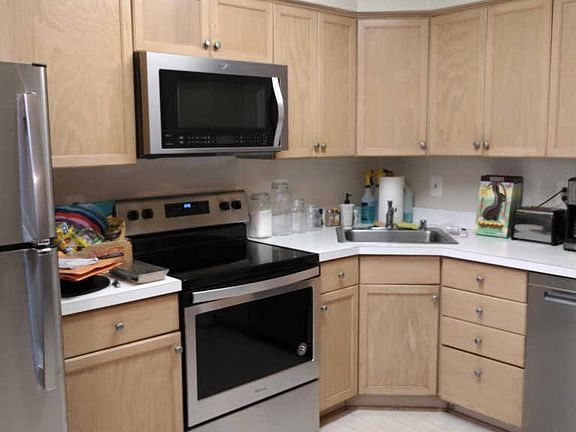 5th image of 8068 Hilliard Dr