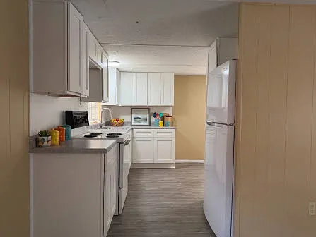 14610 Coral Dr — Photo 17