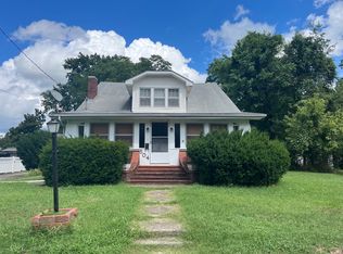 504 S Pennsylvania Ave, Carterville, IL 62918