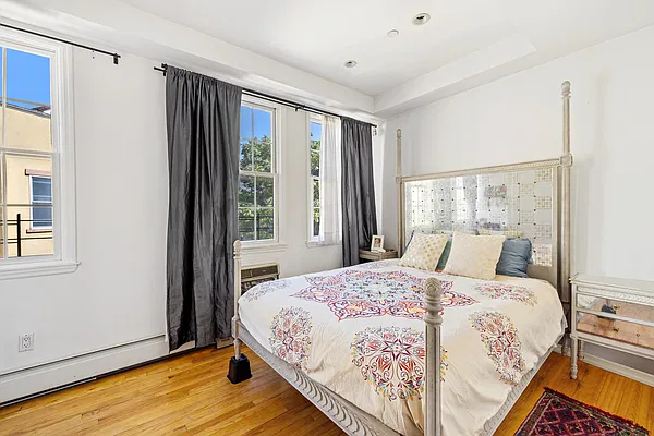 Rented by Compass | media 6