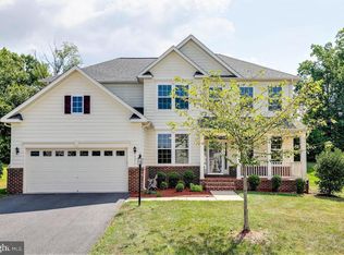8077 Tysons Oaks Ct, Gainesville, VA 20155