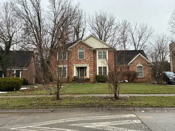 1114 Blackthorn Rd, Louisville, KY 40299