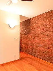 Rented by Rapid Realty Cobble Hill