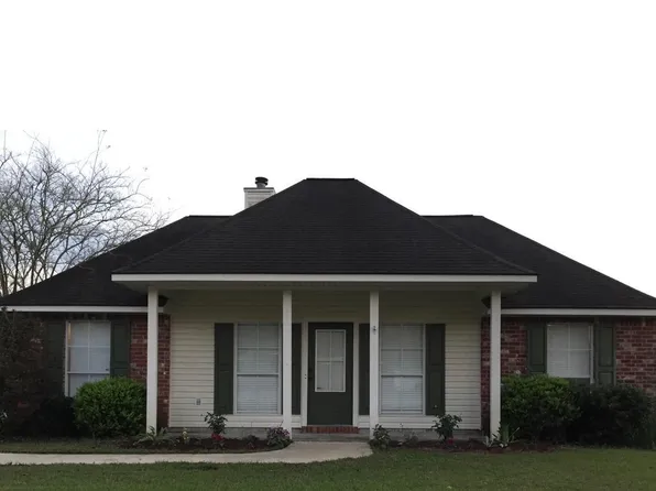 13496 Meadow Crossing Dr, Walker, LA 70785