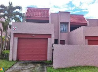 5732 NW 16th St #25, Lauderhill, FL 33313