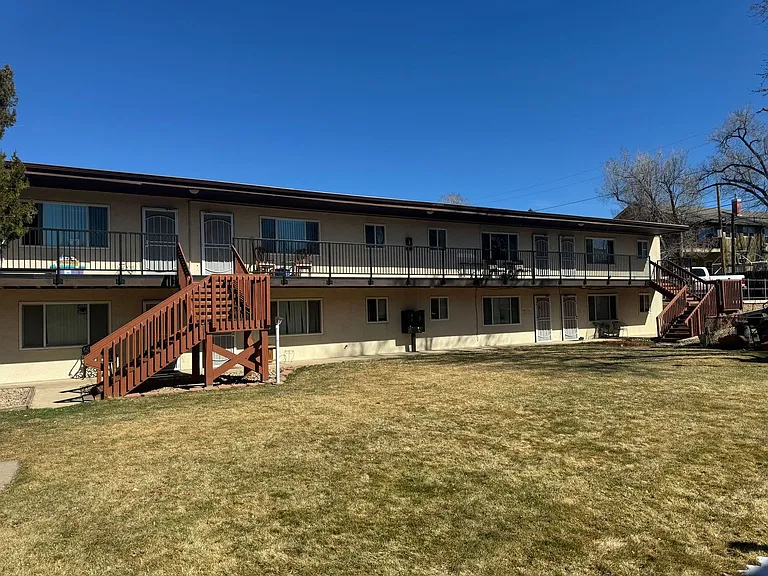 Spring Meadow Apartments — Photo 23