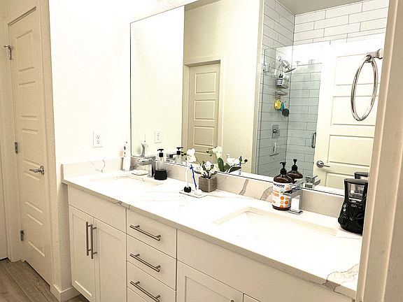 master bathroom, quartz countertops