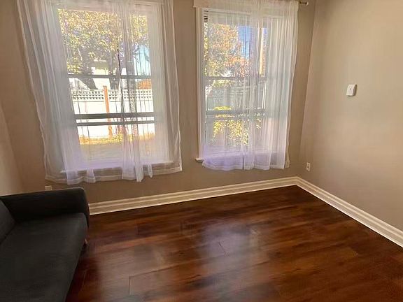 4th image of 3271 Francis Rd