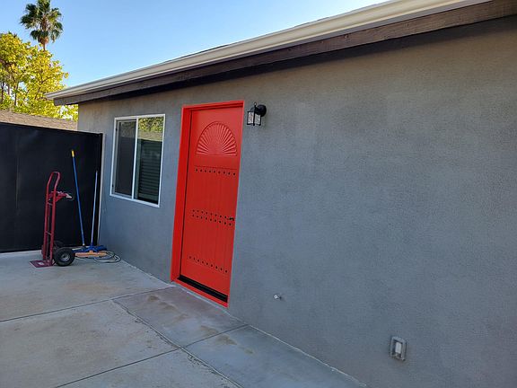 5th image of 23053 Covello St #Adu
