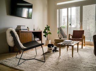 1715 Locust St APT 2, Pittsburgh, PA 15219