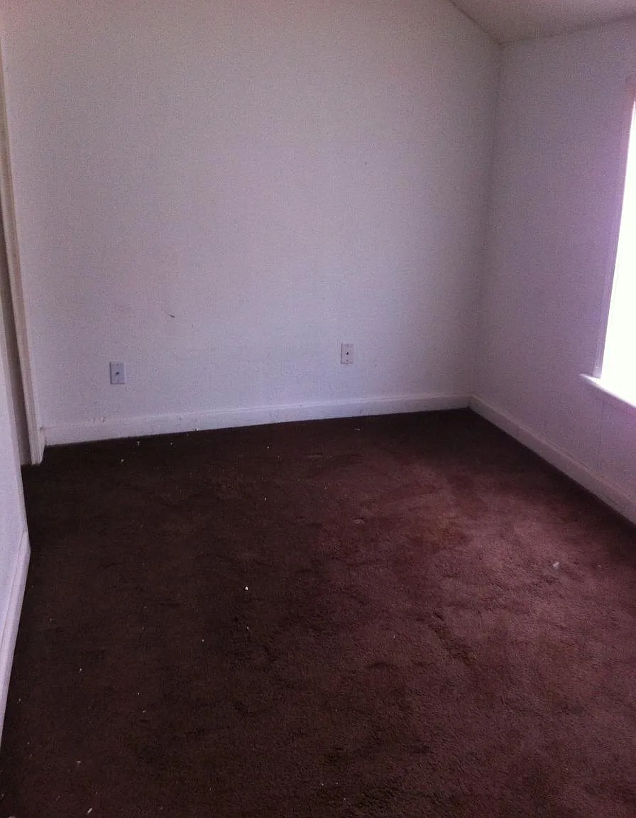 7510 James A Reed Rd — Photo 3