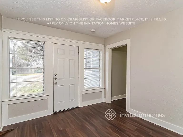 401 Marshall St — Photo 6