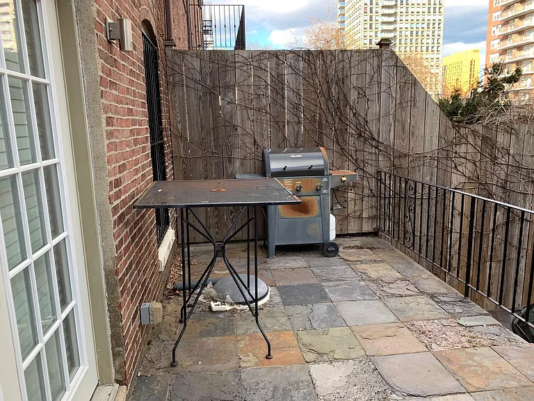 21 Worthington St #1 — Photo 10