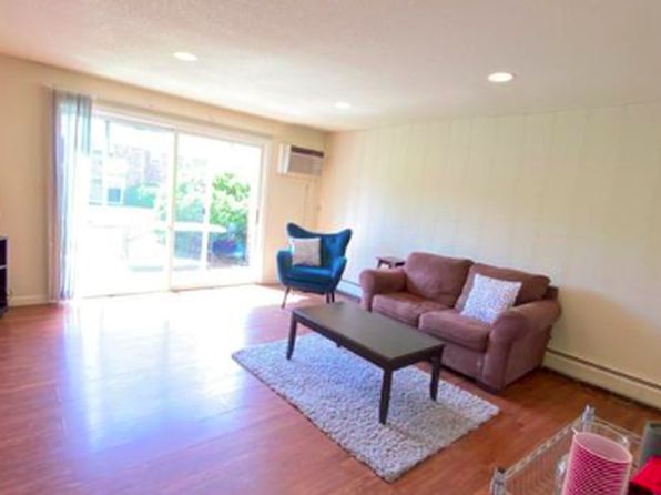 50 Meadow St APT 61