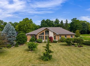 10965 River Line, Chatham Kent, ON N7M5J4