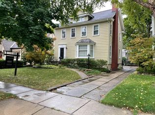 1072 Ridgedale Ave, Birmingham, MI 48009