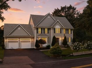 30 Neponset St, South Walpole, MA 02071