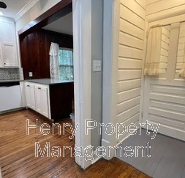 309 Williams St — Photo 21