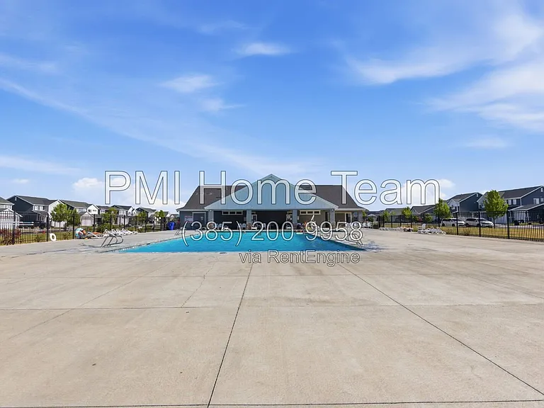 1812 W Parkview Dr — Photo 55