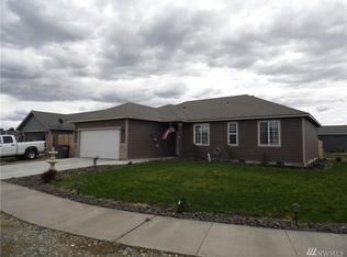 660 N Coventry Ln, Othello, WA 99344