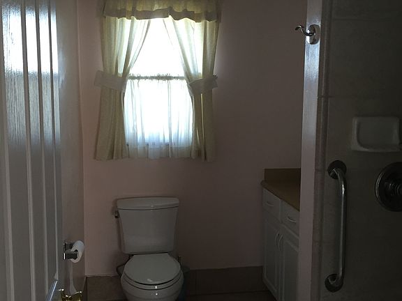 5th image of 3080 W Lemay Ave