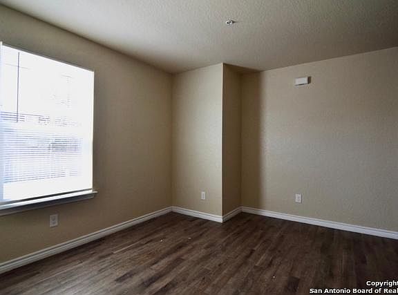4th image of 8111 Landing Ave APT 1102