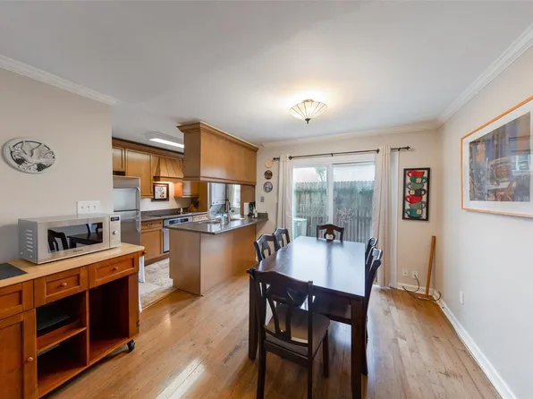 10615 Briar Forest Dr APT 1001, Houston, TX 77042