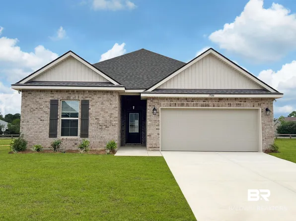 17086 Lafayette Dr, Robertsdale, AL 36567