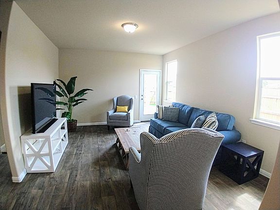 5th image of 1501 Gropius Ln Unit 30A