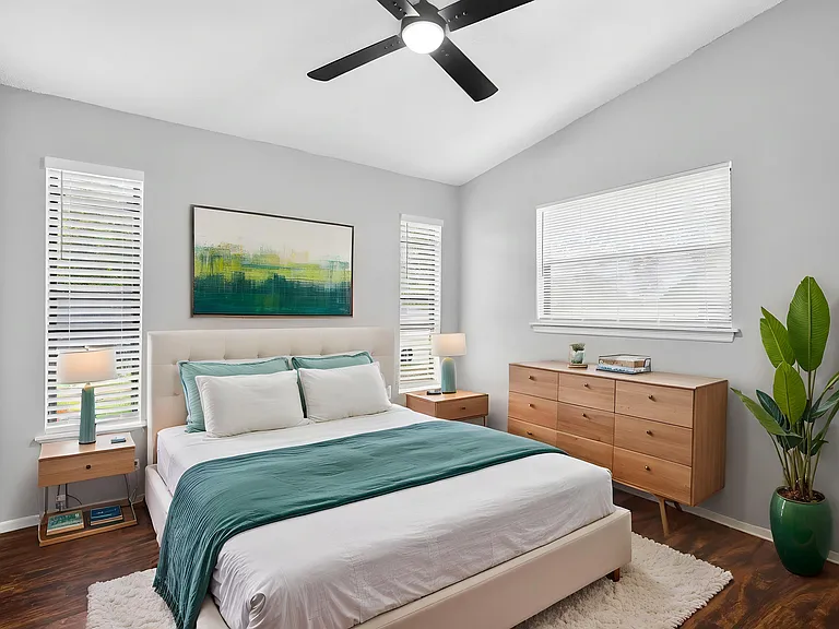 6253 Florida Ave — Photo 11