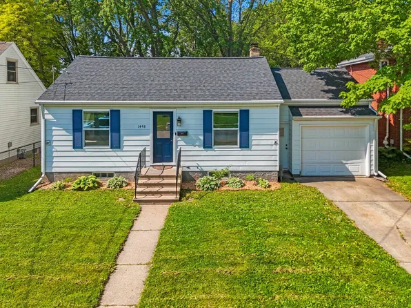 1448 Grignon St, Green Bay, WI 54301