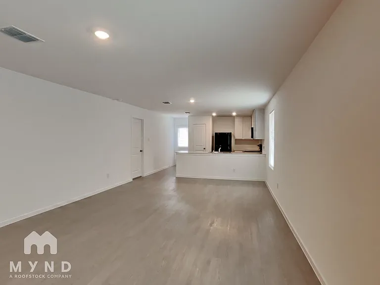 1267 Hackberry Trl — Photo 10