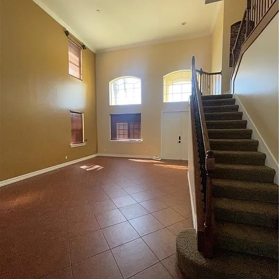 2427 Ashbury Cir — Photo 6