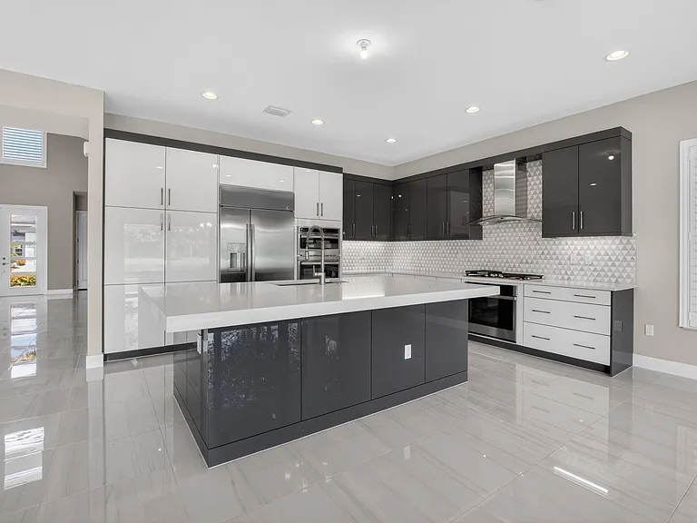 17089 Rainbow Falls Trl — Photo 18