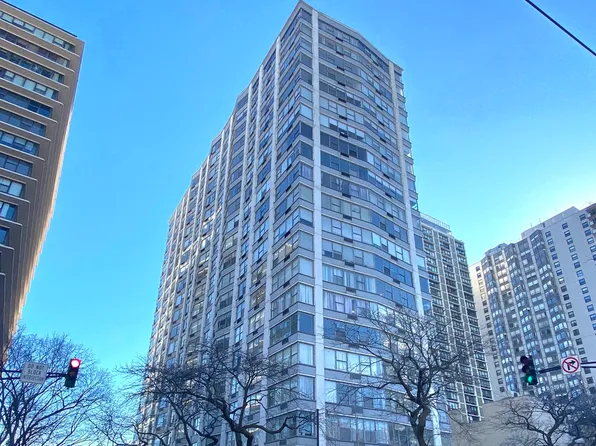 5757 N Sheridan Rd APT 12D, Chicago, IL 60660