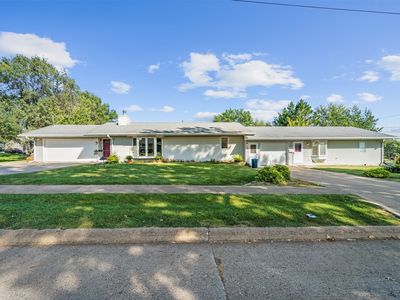607 S 4th St, Knoxville, IA, 50138